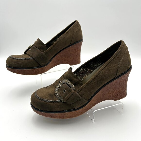 LOWER EAST SIDE VTG Olive Green Suede Wedge Platform Buckle Retro Style Size 9 - Picture 1 of 13